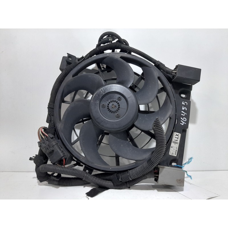 Recambio de electroventilador radiador aire acondicionado para opel zafira b cosmo referencia OEM IAM 13132559  