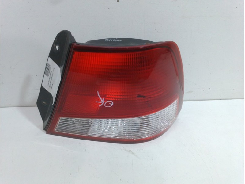 Recambio de piloto trasero derecho para hyundai accent (lc) gls referencia OEM IAM P21W  27W