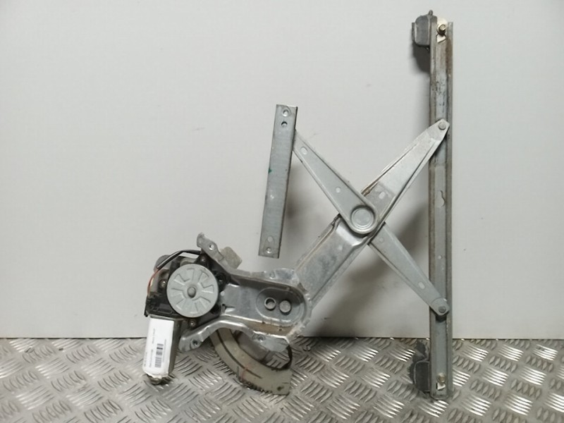 Recambio de elevalunas delantero derecho para mg serie 25 (rf) classic (3-ptas.) referencia OEM IAM CUH10184  