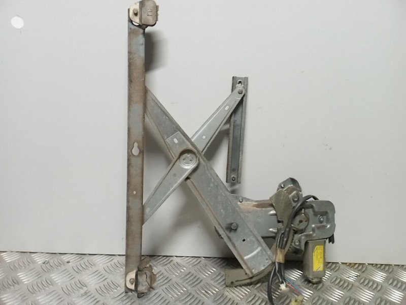 Recambio de elevalunas delantero derecho para mg serie 25 (rf) classic (3-ptas.) referencia OEM IAM CUH10184  