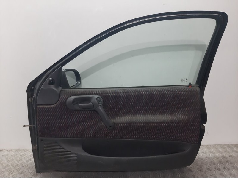 Recambio de puerta delantera derecha para opel corsa b fresh referencia OEM IAM  NEGRO 