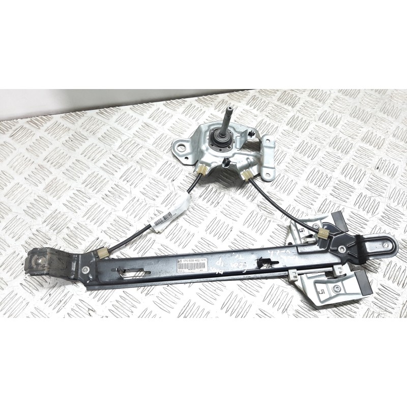 Recambio de elevalunas trasero izquierdo para seat leon (1p1) reference referencia OEM IAM 1P0839462 MANUAL 