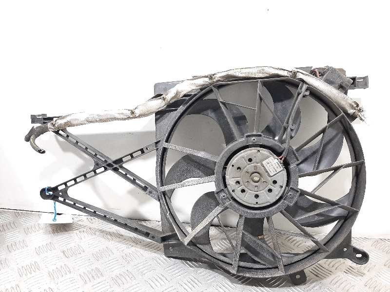 Recambio de electroventilador para opel astra g berlina club referencia OEM IAM 0130303833  