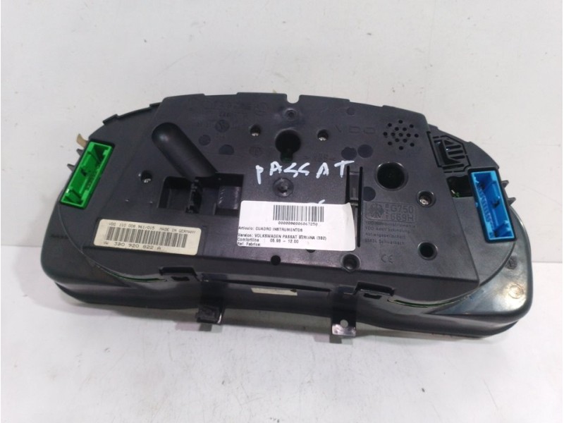 Recambio de cuadro instrumentos para volkswagen passat berlina (3b2) comfortline referencia OEM IAM 3B0920822A  