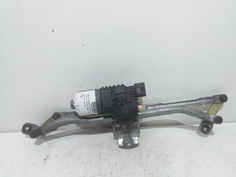 Recambio de motor limpia delantero para seat ibiza (6l1) stella referencia OEM IAM 0390241526  