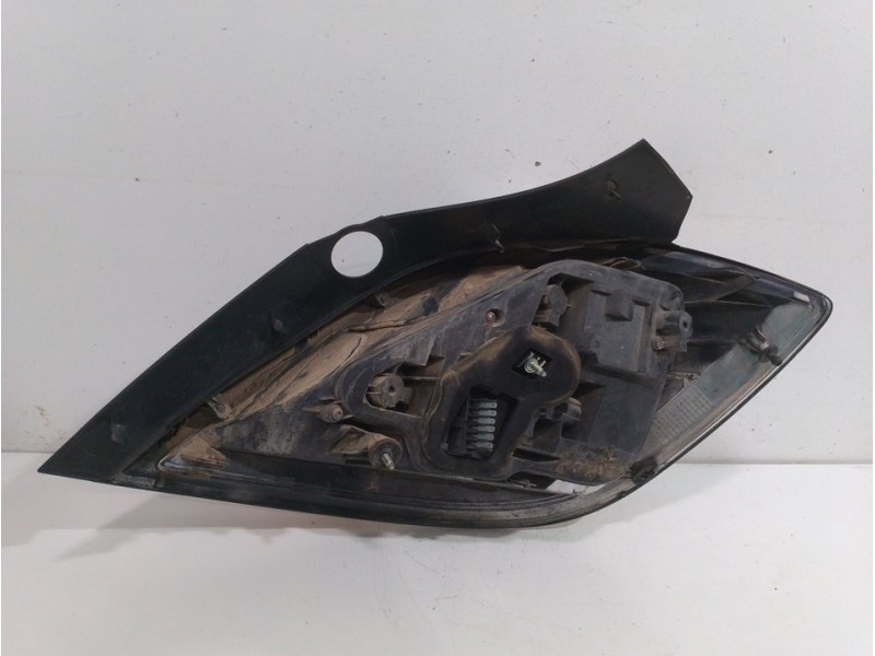 Recambio de piloto trasero izquierdo para opel astra h berlina cosmo referencia OEM IAM   