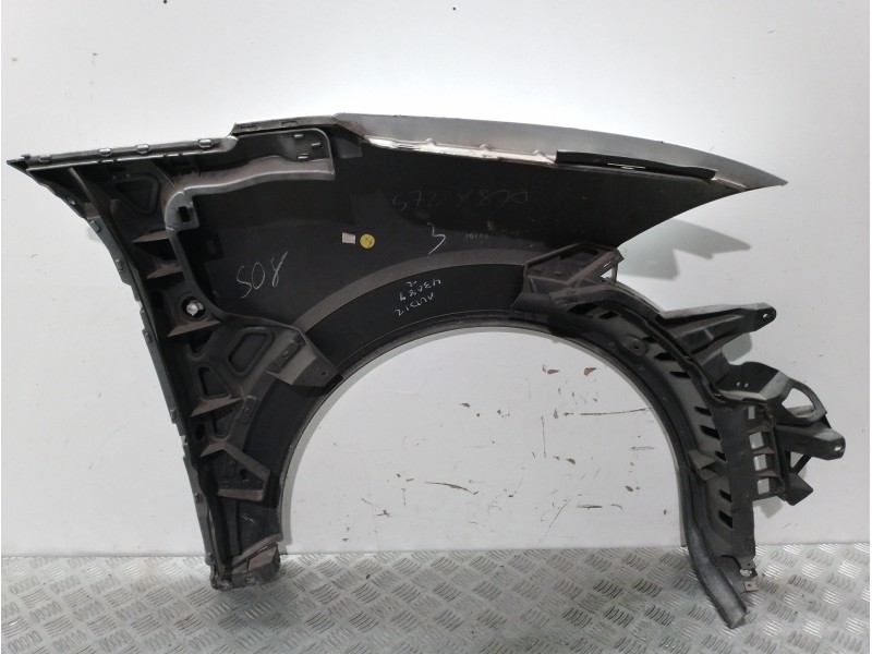 Recambio de aleta delantera izquierda para audi a2 (8z) 1.4 referencia OEM IAM 8Z0821105C PLATA 