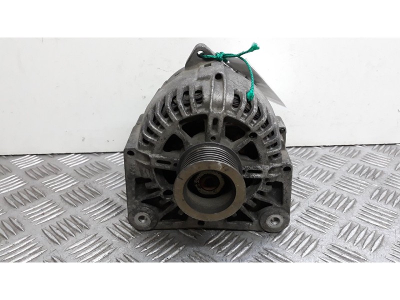 Recambio de alternador para renault scenic ii confort authentique referencia OEM IAM 2543342A  