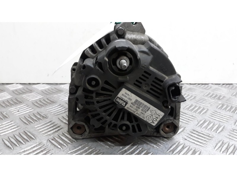 Recambio de alternador para renault scenic ii confort authentique referencia OEM IAM 2543342A  