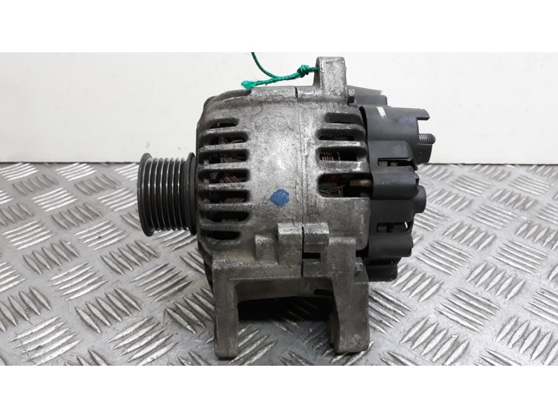 Recambio de alternador para renault scenic ii confort authentique referencia OEM IAM 2543342A  