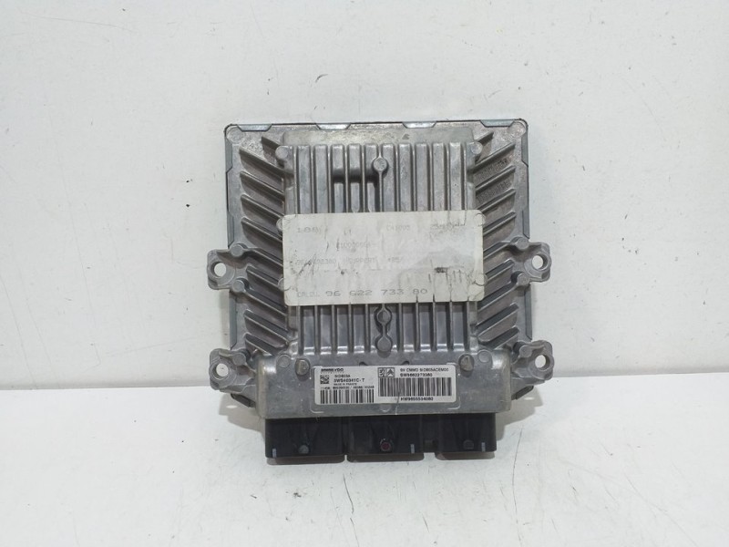 Recambio de centralita motor uce para citroën c4 berlina collection referencia OEM IAM 9662273380 5WS40341CT SIEMENS