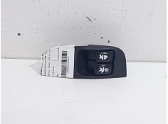 Recambio de mando elevalunas delantero izquierdo para renault megane i fase 2 classic (la..) 1.4 16v authentique referencia OEM 