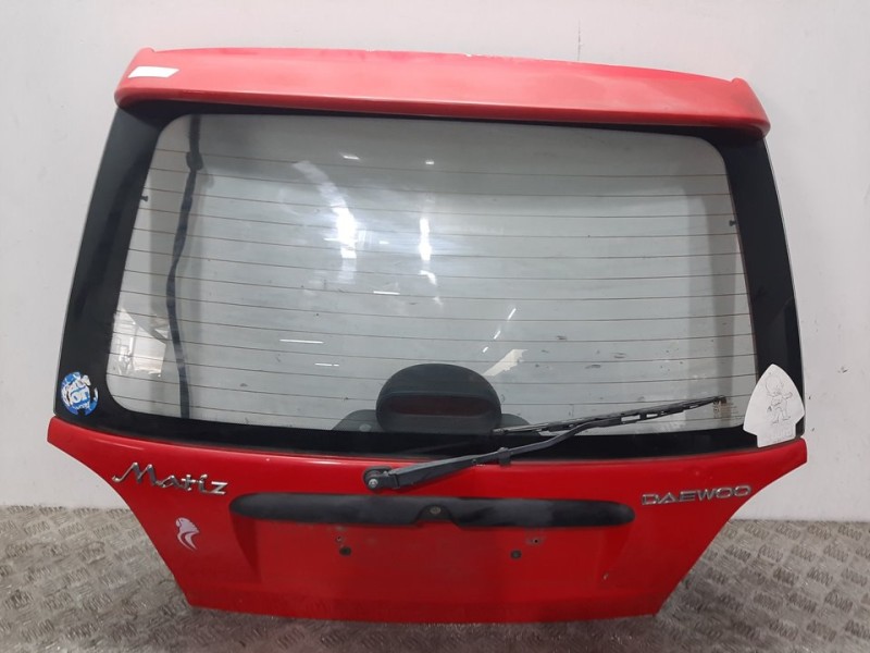 Recambio de porton trasero para daewoo matiz cd referencia OEM IAM 96562465 ROJO 