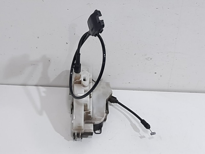 Recambio de cerradura puerta delantera derecha para renault megane ii berlina 5p authentique referencia OEM IAM 27779  