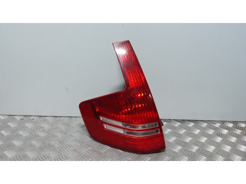 Recambio de piloto trasero izquierdo para citroën c4 berlina collection referencia OEM IAM 6350T8  