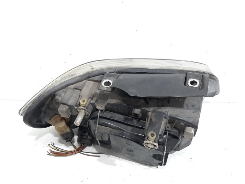 Recambio de faro izquierdo para seat ibiza (6k1) sport referencia OEM IAM   