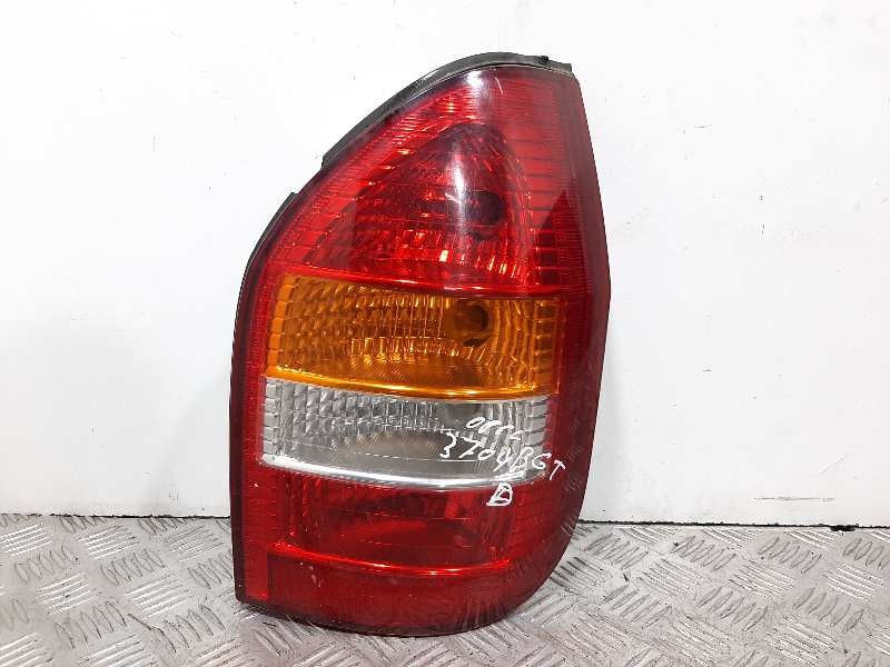 Recambio de piloto trasero derecho para opel zafira a elegance referencia OEM IAM   