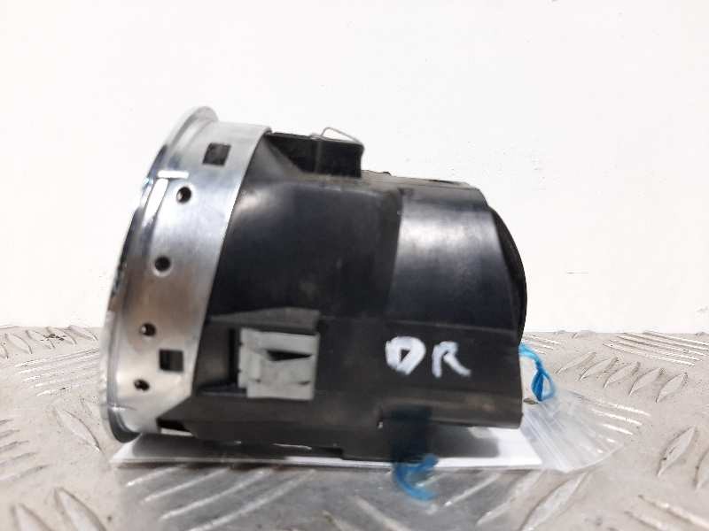 Recambio de rejilla aireador derecho para fiat nuova 500 (150) lounge referencia OEM IAM 226614  