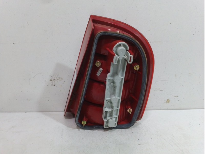 Recambio de piloto trasero izquierdo para skoda fabia (6y2/6y3) comfort referencia OEM IAM   