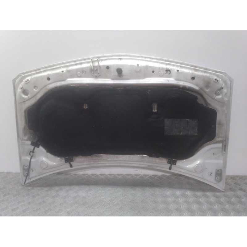 Recambio de capot para renault megane ii berlina 5p dynamique referencia OEM IAM  BLANCO 