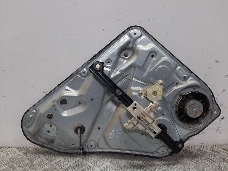 Recambio de elevalunas trasero derecho para volkswagen passat berlina (3b2) comfortline referencia OEM IAM 3B5839756C  