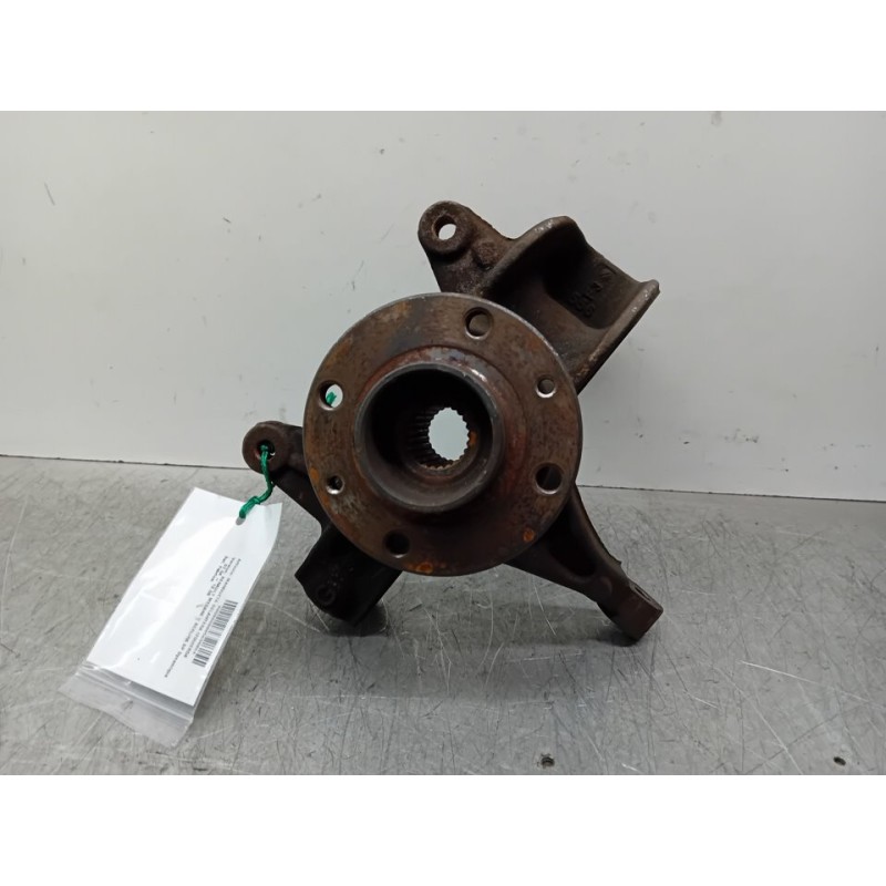Recambio de mangueta delantera izquierda para renault megane ii berlina 5p dynamique referencia OEM IAM   