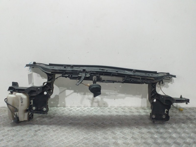 Recambio de panel frontal para renault megane ii berlina 5p dynamique referencia OEM IAM   