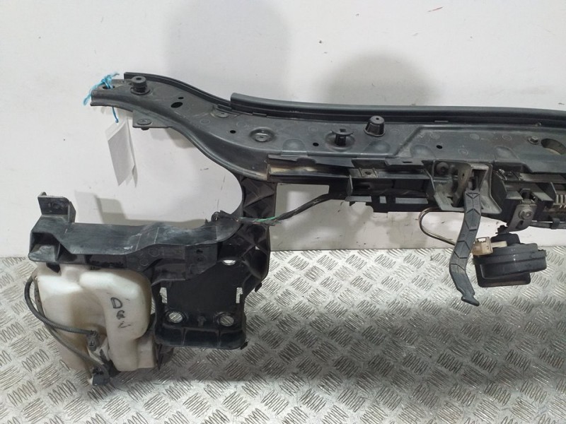 Recambio de panel frontal para renault megane ii berlina 5p dynamique referencia OEM IAM   