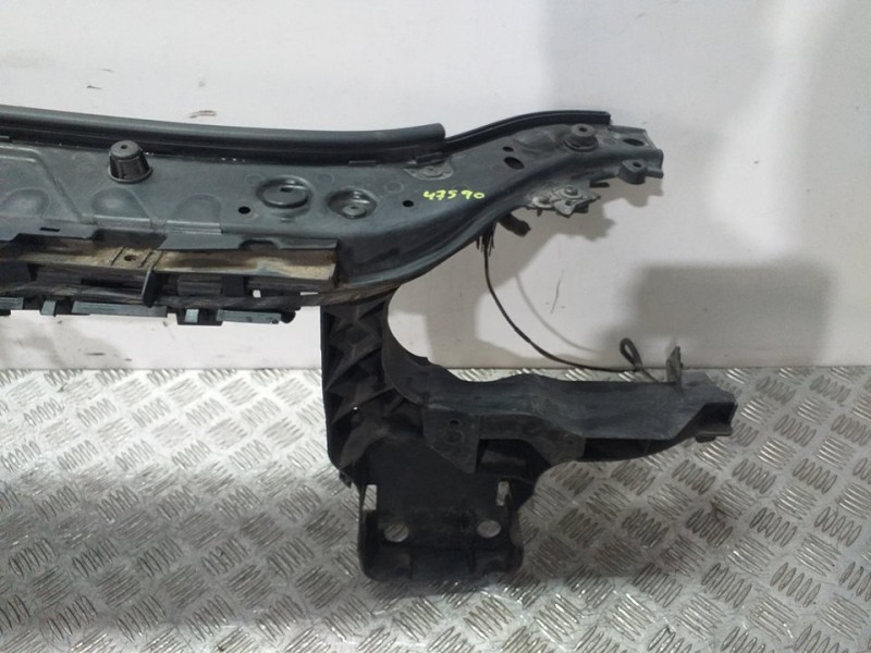 Recambio de panel frontal para renault megane ii berlina 5p dynamique referencia OEM IAM   