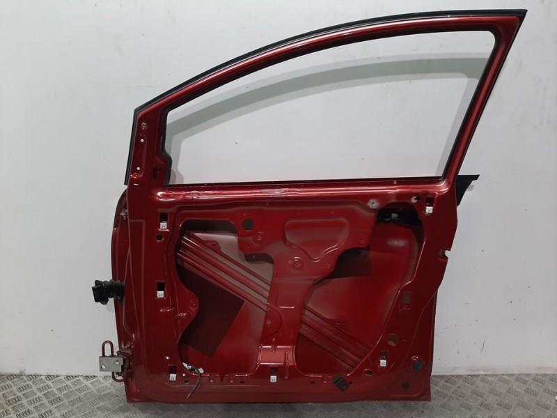 Recambio de puerta delantera derecha para seat toledo (5p2) sport-up referencia OEM IAM  GRANATE 