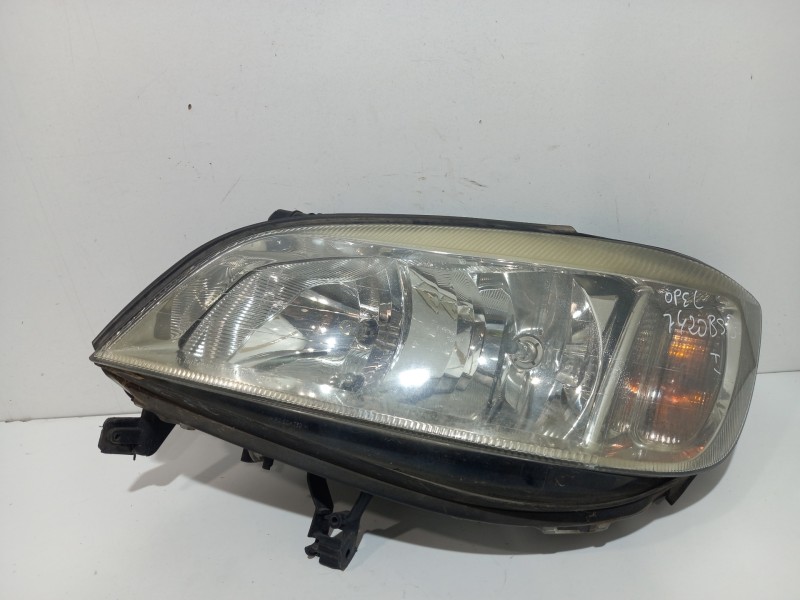 Recambio de faro izquierdo para opel zafira a elegance referencia OEM IAM   