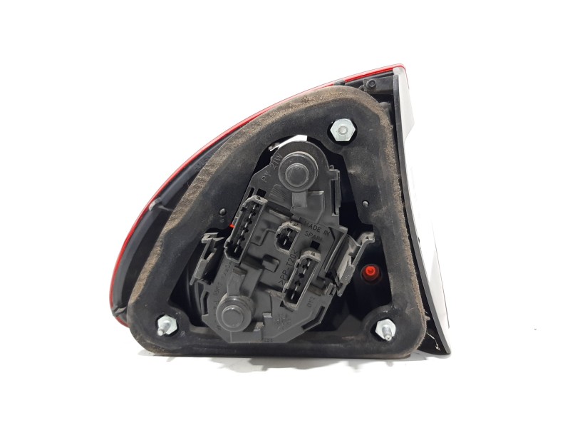 Recambio de piloto trasero derecho para seat leon (1m1) signo referencia OEM IAM 1M6945112  