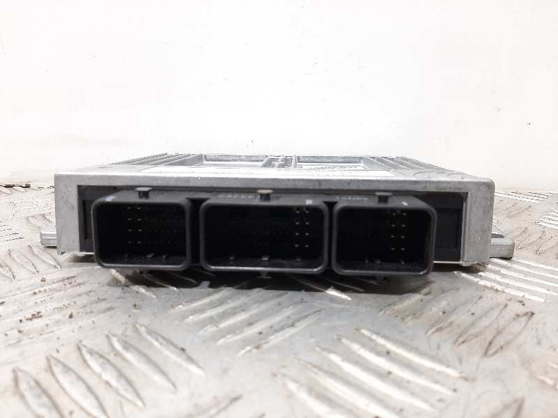 Recambio de centralita motor uce para citroën berlingo referencia OEM IAM 9660247180  