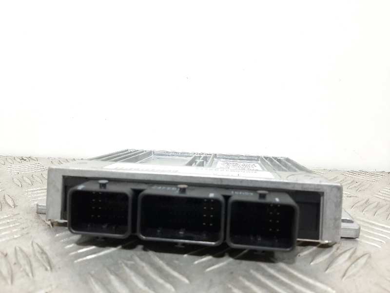 Recambio de centralita motor uce para citroën berlingo referencia OEM IAM 9660247180  