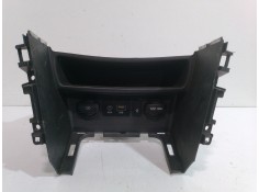 Recambio de cenicero para hyundai kona essence 2wd referencia OEM IAM 84681J9250  
