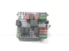 Recambio de caja reles / fusibles para alfa romeo 147 (190) 1.6 t.spark distinctive referencia OEM IAM 46558759  