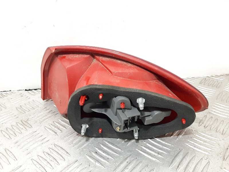 Recambio de piloto trasero izquierdo para alfa romeo 147 (190) 1.6 t.spark distinctive referencia OEM IAM   