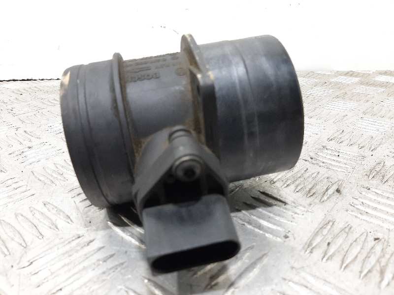 Recambio de caudalimetro para audi a4 berlina (8e) 1.9 tdi (96kw) referencia OEM IAM  074906461B 