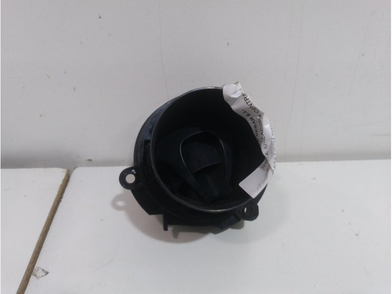 Recambio de rejilla aireadora central para ford ka (ccu) titanium referencia OEM IAM 735433940  