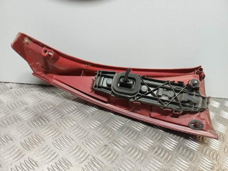 Recambio de piloto trasero derecho para citroën c3 hdi 90 sx referencia OEM IAM 6351Q3  