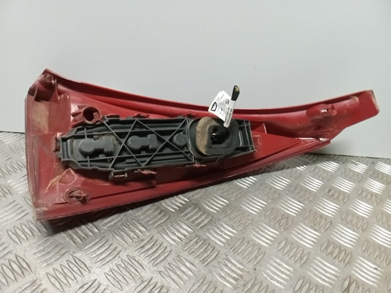 Recambio de piloto trasero izquierdo para citroën c3 hdi 90 sx referencia OEM IAM 6350Q3  