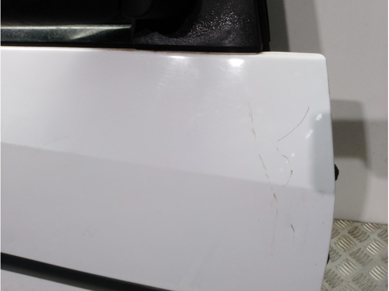 Recambio de puerta delantera derecha para ford fiesta (cb1) ambiente referencia OEM IAM 1806117 BLANCO 3 PUERTAS Recambio de puerta delantera derecha para ford fiesta (cb1) ambiente referencia OEM IAM 1806117 BLANCO 3 PUERTAS