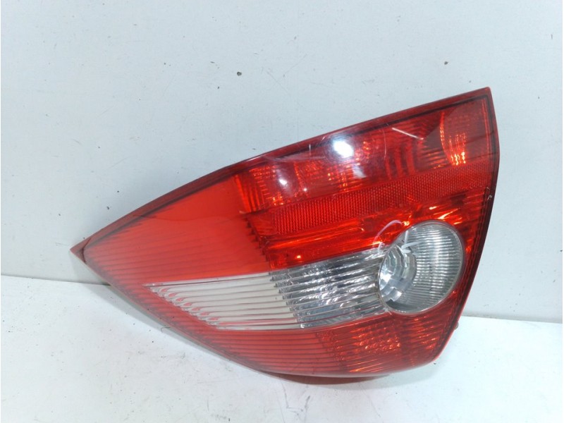 Recambio de piloto trasero derecho para renault megane ii berlina 5p confort authentique referencia OEM IAM   