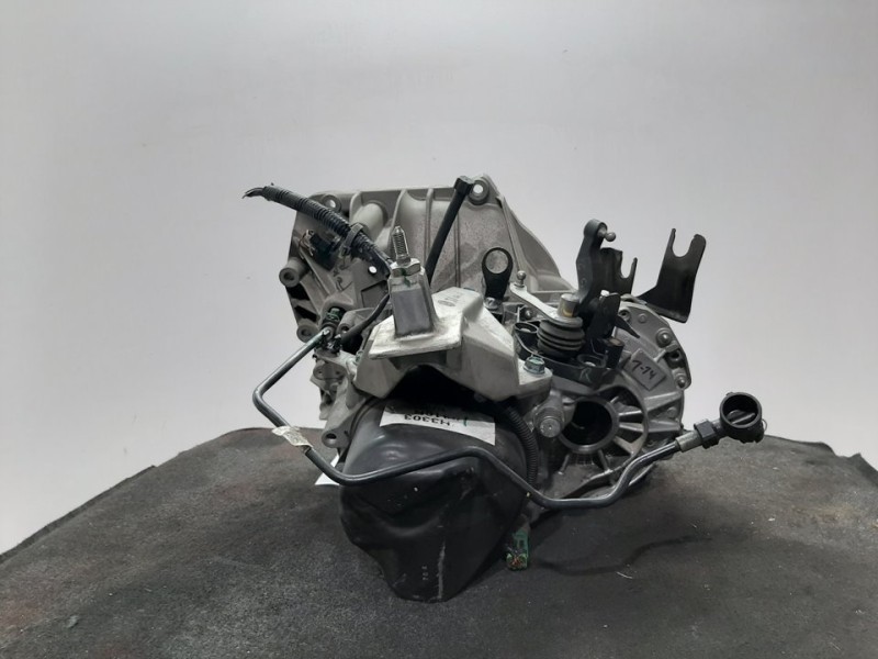 Recambio de caja cambios para nissan micra (k13) acenta referencia OEM IAM JH3303  