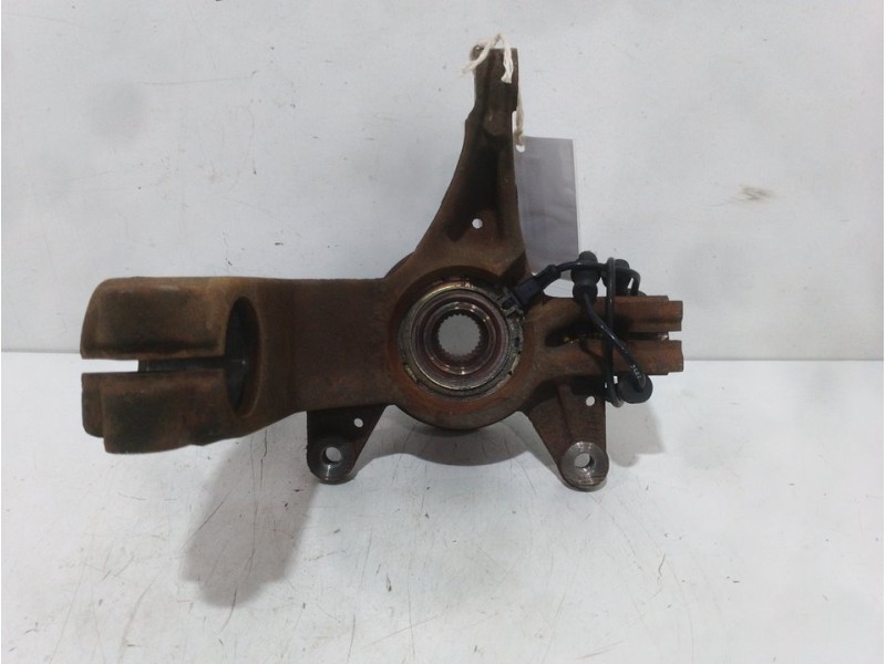 Recambio de mangueta delantera derecha para renault scenic ii confort dynamique referencia OEM IAM   