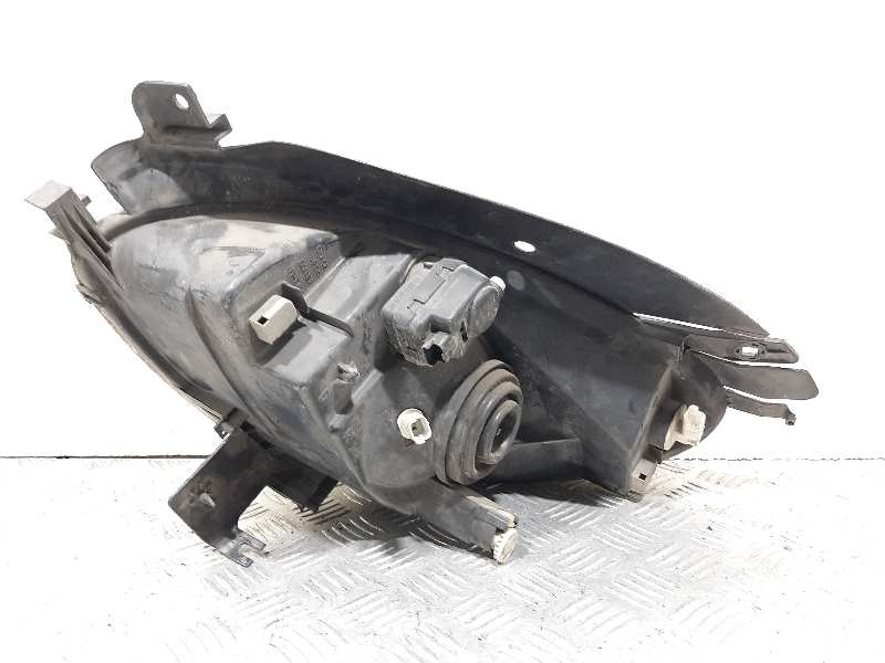 Recambio de faro derecho para citroën xsara picasso referencia OEM IAM   