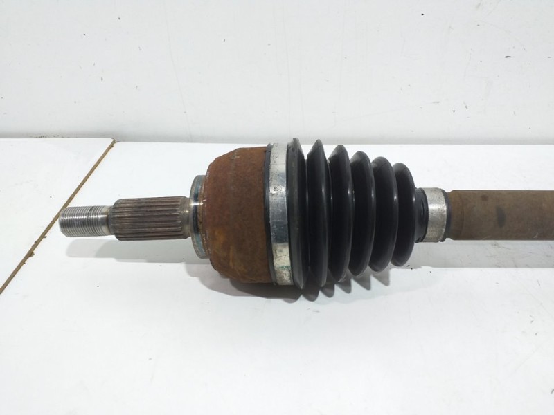 Recambio de transmision delantera izquierda para renault scenic ii confort dynamique referencia OEM IAM 8200376094  