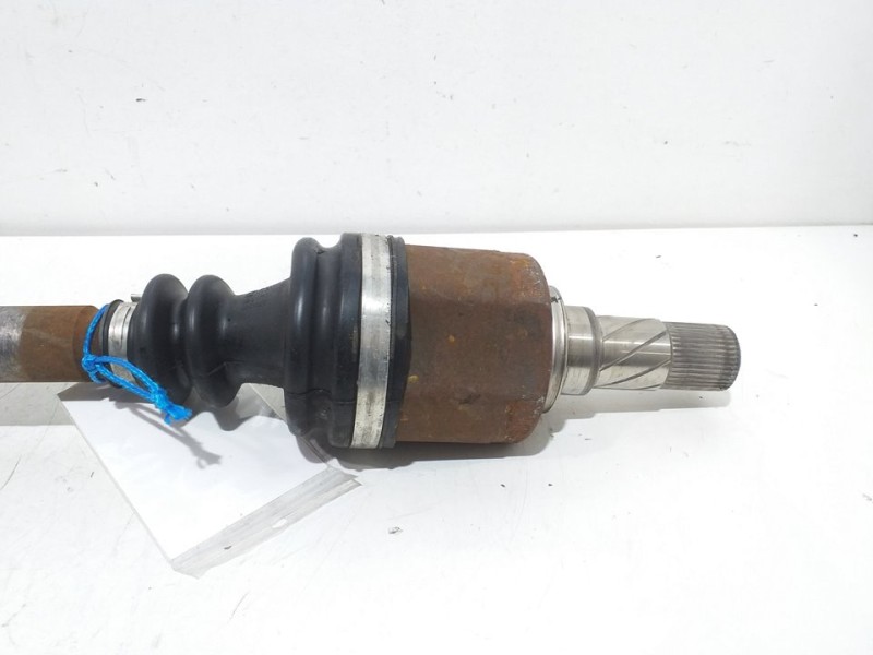 Recambio de transmision delantera izquierda para renault scenic ii confort dynamique referencia OEM IAM 8200376094  