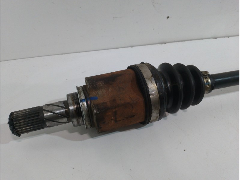 Recambio de transmision delantera izquierda para nissan micra (k13) acenta referencia OEM IAM 391011HC3B  