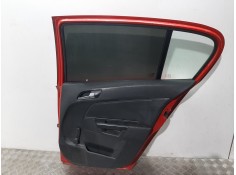 Recambio de puerta trasera derecha para opel astra h berlina cosmo referencia OEM IAM  ROJO  2